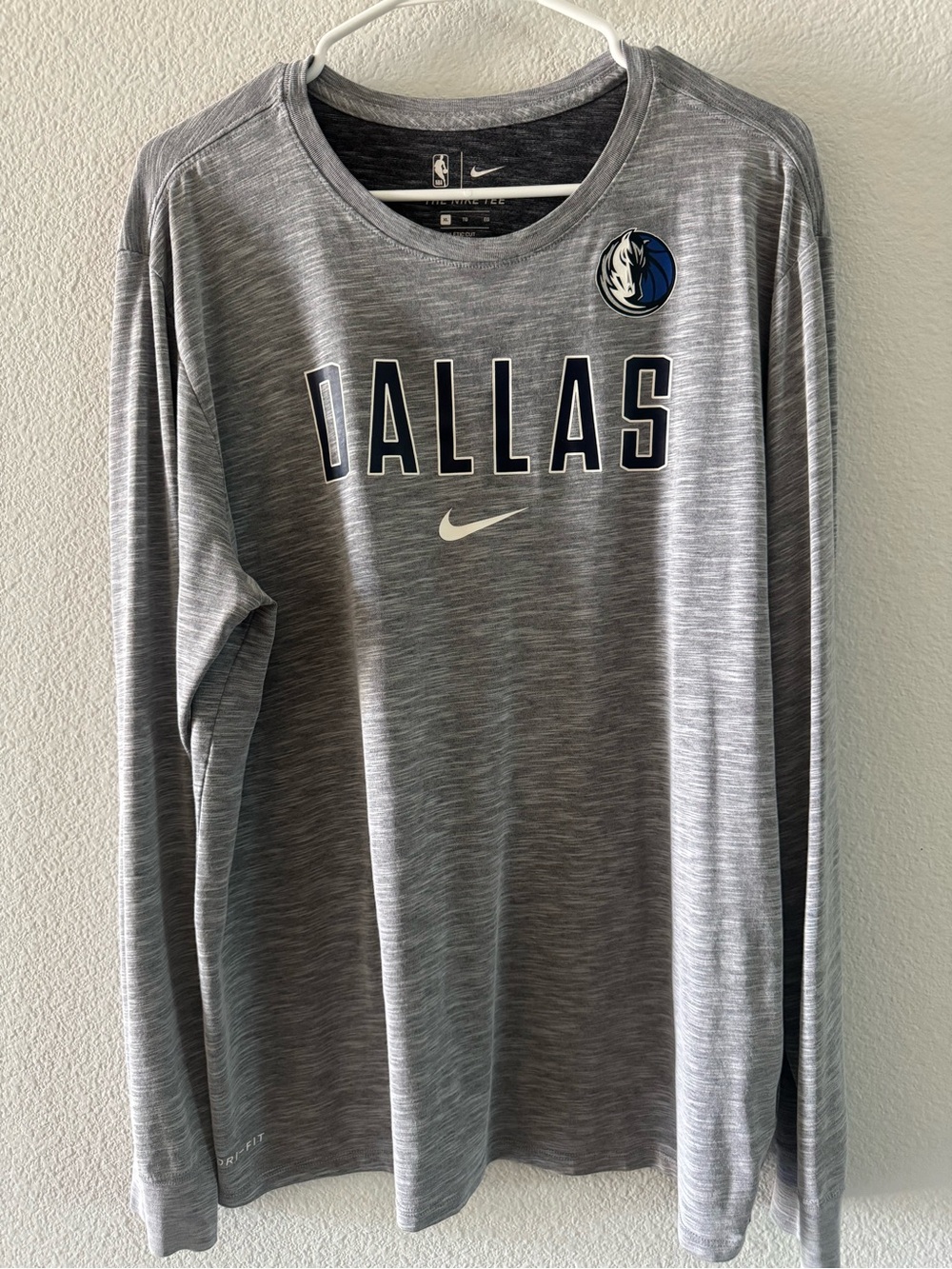 Nike Dallas Mavericks Dri-FIT Long Sleeve Shirt Gray Men's XL